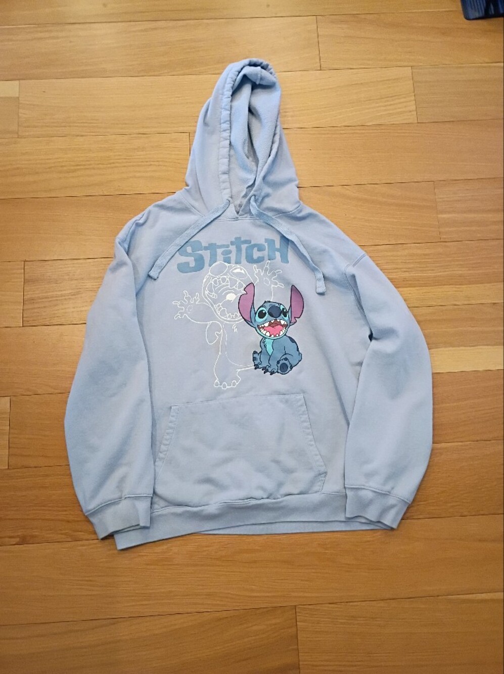 Disney Light Blue Stitch XL Movie Lilo And Stitch Graphic Hoodie